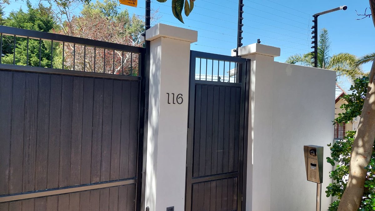 PurplePuppySt's tweet photo. Signage done and installed by Pieter. Laser cut aluminium, powder coated numbers.
#Signage #streetnumbers #creativity #lasercut #lasercutdesign https://t.co/bhI8rRI8Jw