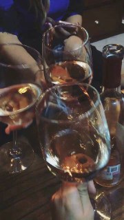 aiyla_1993's tweet photo. Sometimes, a glass of wine with your friends is all the therapy you need.
#cheeeers🥂🍾 https://t.co/PgJQqWbmtd