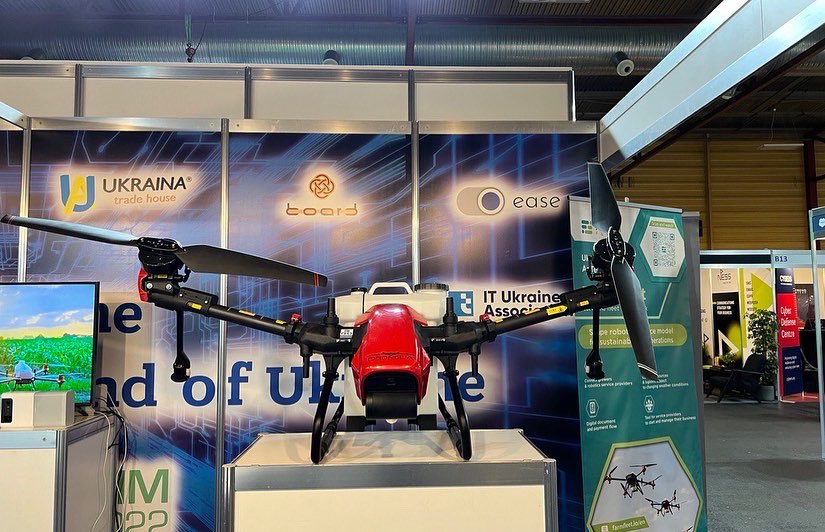 ease_ua's tweet photo. The National Stand of Ukraine at the Baltic exhibition @RigaComm 2022🔥

EASE Association together with partners promoting #technological and  IT brand of #Ukraine https://t.co/r5jrHGOI5L