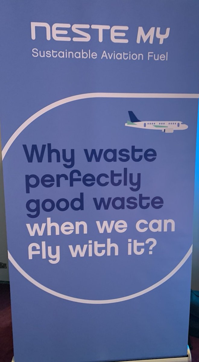 MirjamWulfse's tweet photo. Aanwezig bij #windmeetsgas @AirportEelde namens @provgroningen; over elektrisch vliegen op korte routes, waterstof en “ sustainable aviation fuels. Belangrijk om Europese regio’s aan elkaar te verbinden en goed voor onze regionale economie en innovaties! https://t.co/5yuuk476at