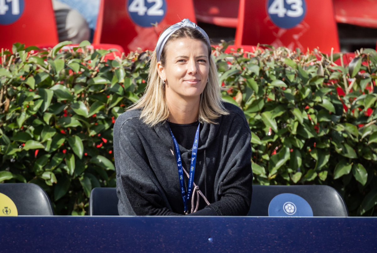 MariaMasini11's tweet photo. Roundup of 📸 among tennis courts, cheese and history at the #ParmaLadiesOpen 🎾🧀💛

@WTA • @meftennisevents • @ComuneParma 

 #wta #DigitalMarketing #socialmedia https://t.co/U9tQNZpzFP