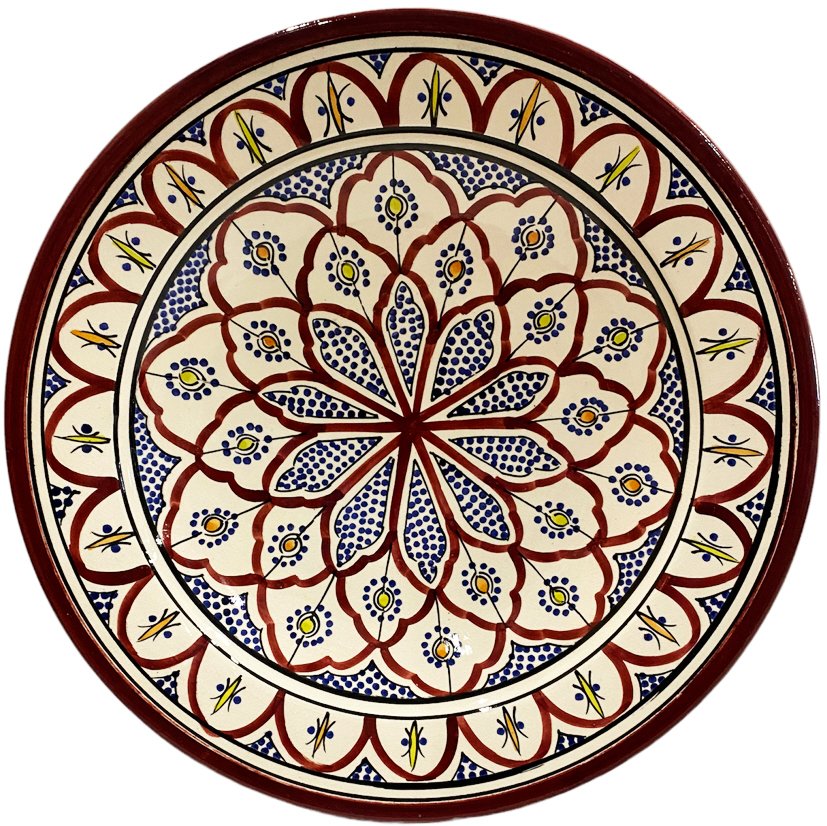 Diverse Marokkaanse schalen in verschillende kleuren en motieven. De schalen hebben een eigen karakter en zijn uniek, doordat deze allemaal handgemaakt zijn. Zorgt verder ook voor een mooi plaatje, het oog wilt ook wat.

marocstore.nl/shop/catalogse…
marocstore.nl/shop/catalogse…