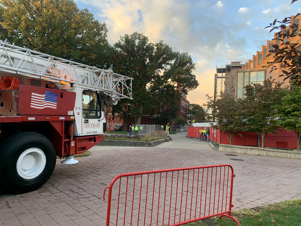 everett_beals's tweet photo. @CUGWU_Teamsters picketers were on Woodland St. at 5 AM today. No work being done at MACD. Around 7 AM at the library site, police asked picketers to move aside for the new non-union crane crew that's been hired. #ClarkonStrike https://t.co/888ooTGFd1