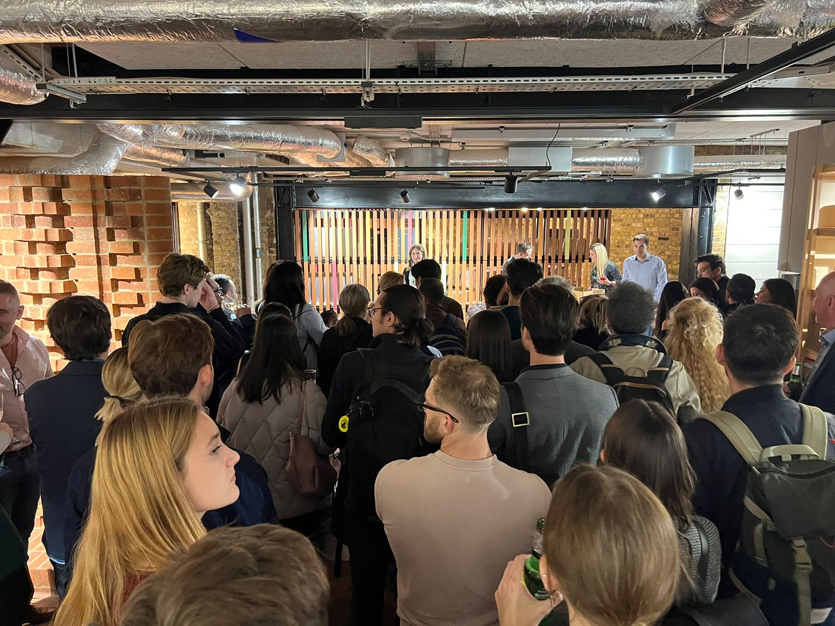 EHSmithArch's tweet photo. Great event last night to conclude the 'What would you draw on a brick' contest with @wienerbergeruk Special Congratulations to @spacedoutarch for the winning entry. Thanks to @MaccLav for the expert judging and also to everyone who took part and joined us last night. 👏 https://t.co/7lw8mQNWtQ