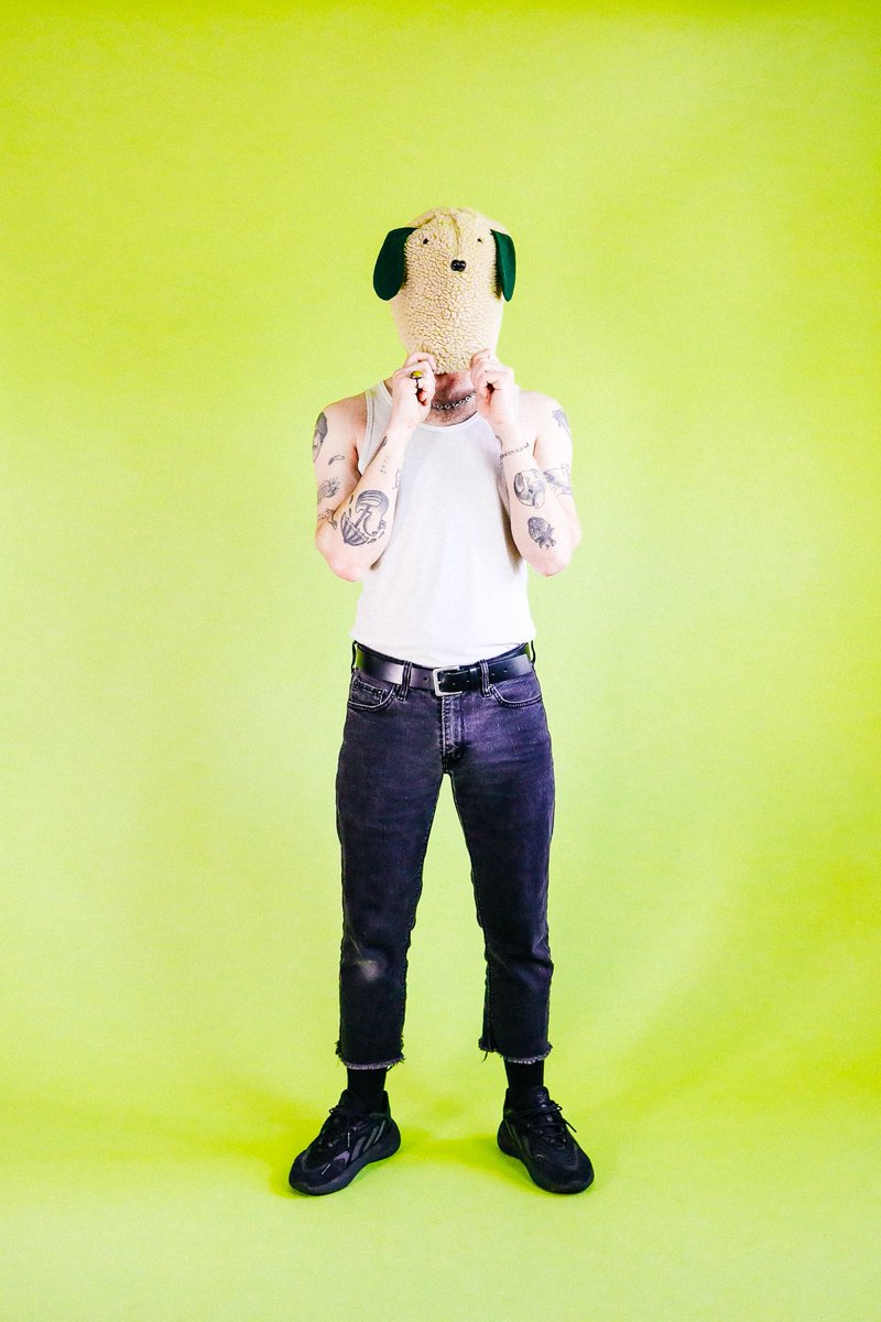 Time to wake up little meatheads! The second Gay Meat single “Anne Marie” is streaming everywhere 💚 

STREAM: spoti.fi/3rEhXre
PREORDER: bit.ly/3dFV03s
BANDCAMP: bit.ly/3LHSTIS
