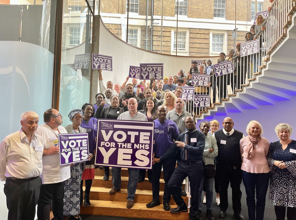 unisonglr's tweet photo. Delegates at #HTC22 ready to vote Yes for the NHS β
π https://t.co/prMlPwrXkY