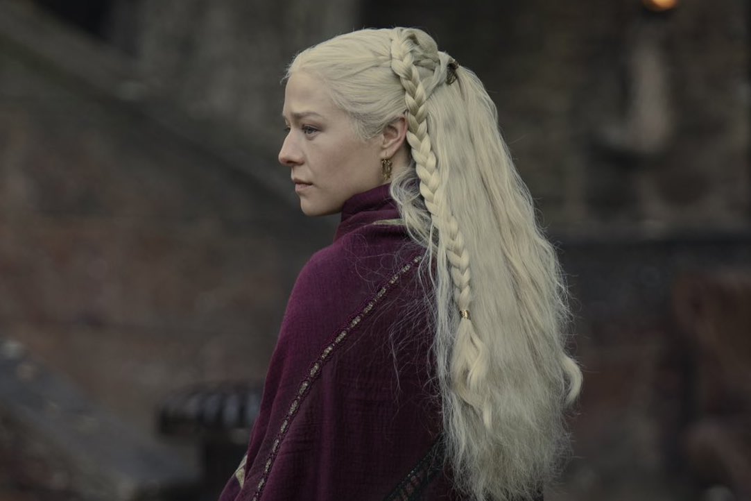 DreamofASOIAF's tweet image. That’s a Real Targaryen woman right there #HouseOfTheDragon