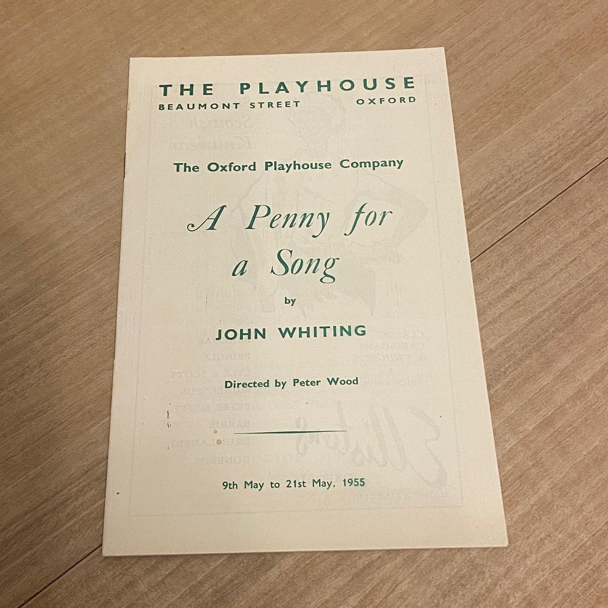 BereftStatistic's tweet image. Vintage theatre programmes arrived in the post today 😍 #oxfordplayhouse #michaelbryant