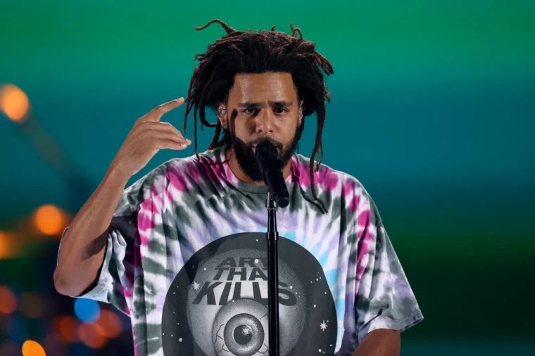 TeamDreamville's tweet photo. Do y’all remember the moment you became a J. Cole fan? 🤔 https://t.co/bw5sD0tdQ7