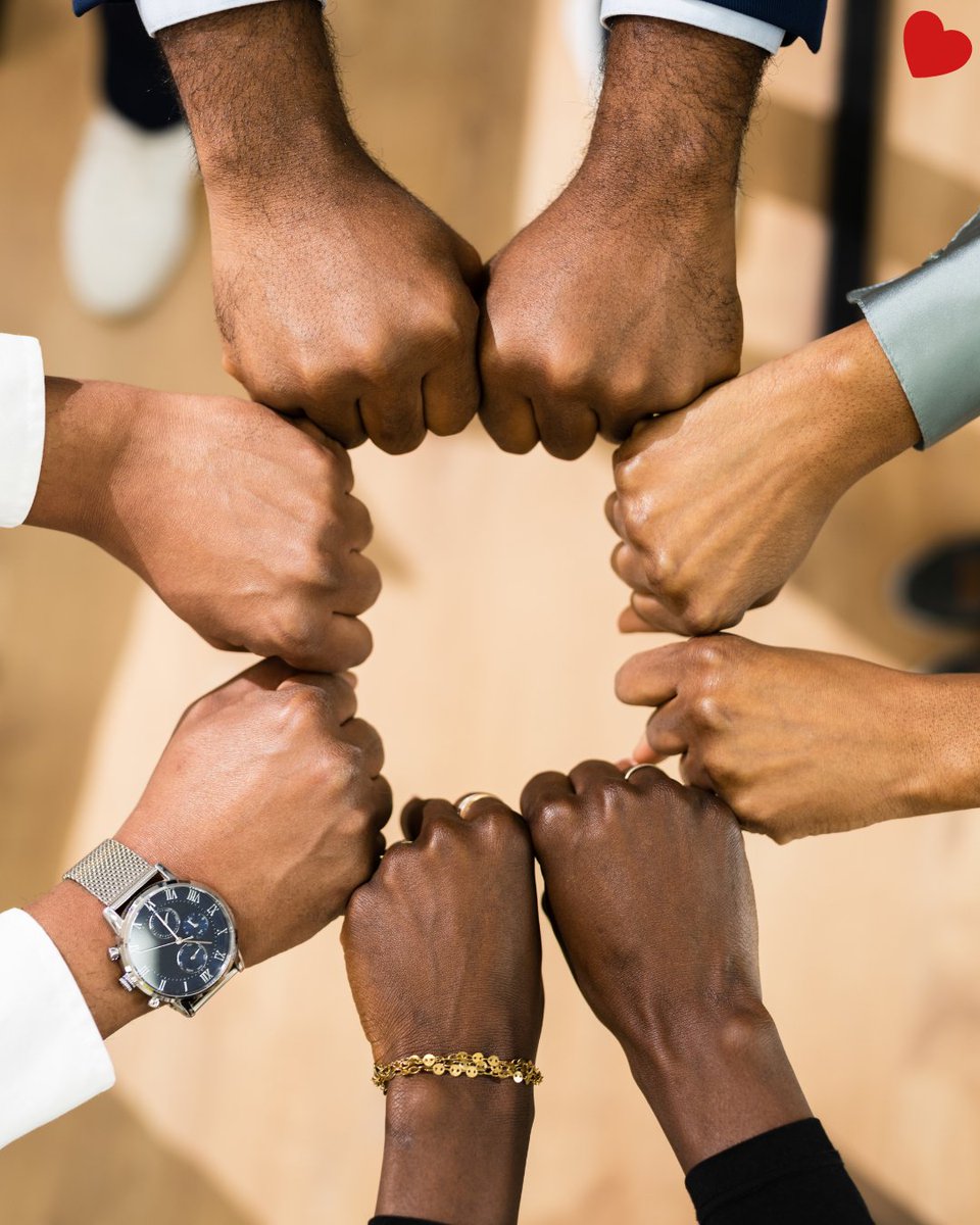 TeamThankz's tweet photo. Looking to add the #besttalent to your #workforce? Thankz can help! First, a Thankz Team Manager contacts you to define your #staffingneeds. Then we help you find your best candidate!
#business #hiring #werehiring #hiringteam #offshorehiring #employees #initialsetup https://t.co/xPX1OLV8lJ