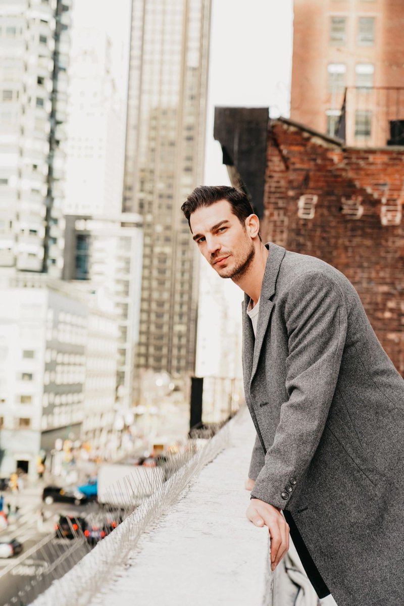 Soigne_mag's tweet photo. Soigné features established and up-and-coming models. Catch @steventorrisi in Issue #0 available on https://t.co/HiskG9L2Nq now! 

#Fashion #Models #Culture #MaleModels https://t.co/AIznbmTUKJ