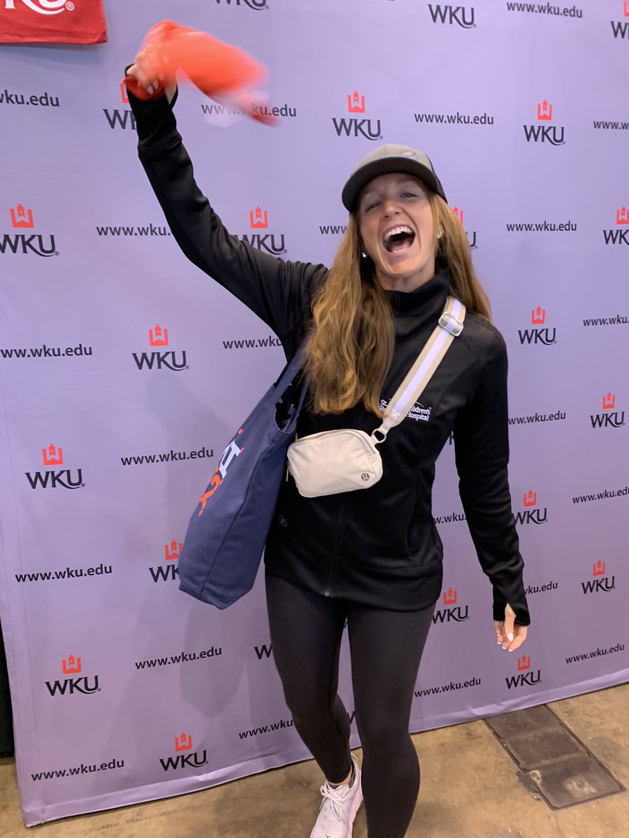 DrHoosierDawg's tweet photo. Tracey Darragh, a BFA alumnus in Graphic Design, from Nashville was so excited to see our WKU booth!! Go Tops!! #iampcal #experienceCHHS https://t.co/6bnHeqcuUp