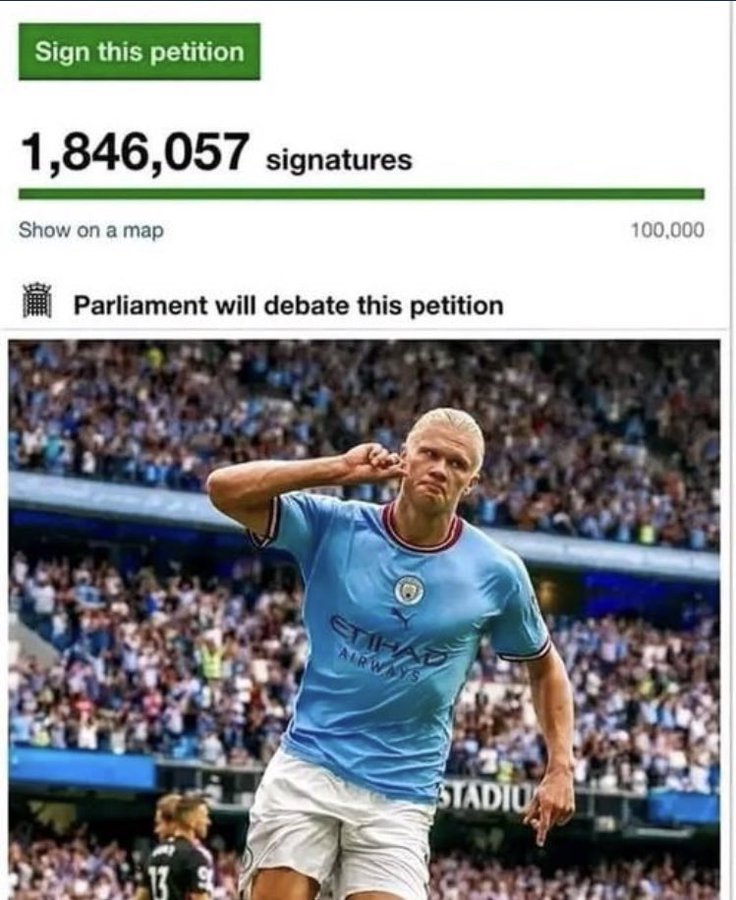 ActuFoot_'s tweet photo. Une pétition visant à exclure Erling Haaland de la Premier League "parce que c'est un robot" a récolté 2 millions de signatures, avant d'être retirée.

Légalement, vu le nombre de signataires, le sujet aurait dû être débattu au Parlement anglais. https://t.co/kKXIep78gA