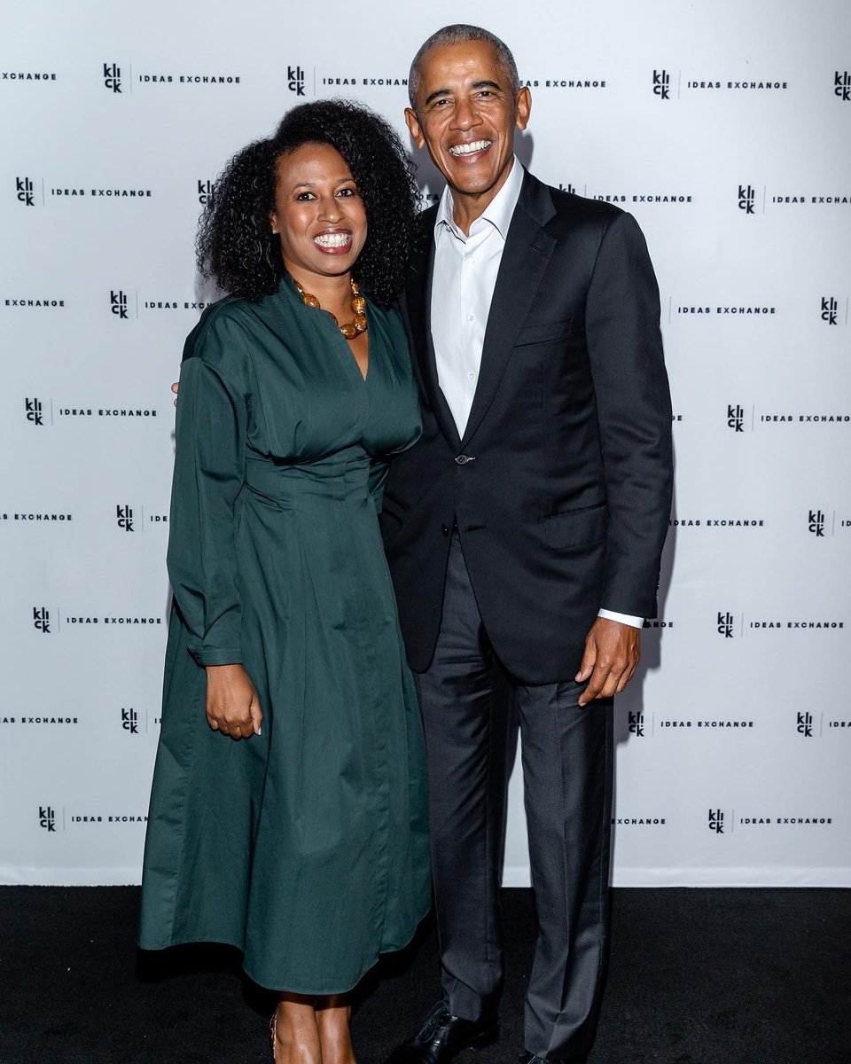 He said “Oh I know you.” 😳 “You have a big and hard job at the AMA” and then he thanked me for my efforts. I managed to get no more real thoughtful words across. Thx to @shawnabutler for recommending me to speak @Klick.Health IDX 2022 which created  this rare moment. 🙏🏾