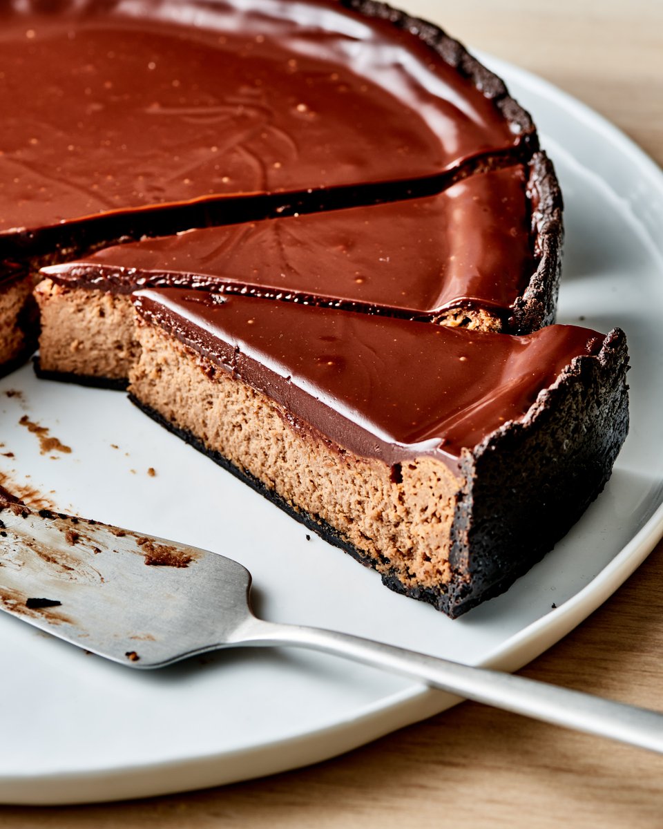 thekitchn's tweet photo. When asked to share their favorite desserts, the Kitchn food editors sounded off. There was no shortage of strong options & ultimately the very long list got narrowed down to these 12 recipes that absolutely took the cake (~so to speak~): https://t.co/EJ6zE2CFzF #kitchn100 https://t.co/7f7BPO1hHu