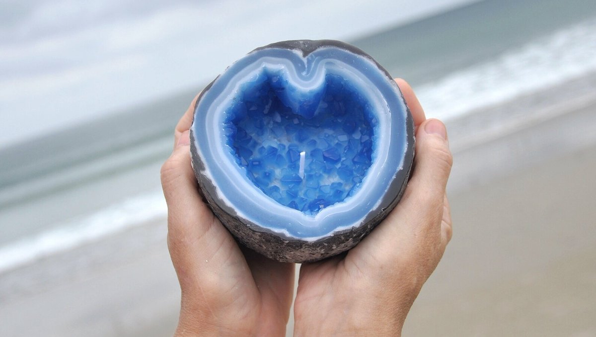 AmethystCandles's tweet photo. A wounded heart will heal in time, and when it does, the memory and love of our lost one is sealed inside to comfort us. -Brian Jacques

https://t.co/VeuwKyEKDN https://t.co/560UqPvseQ