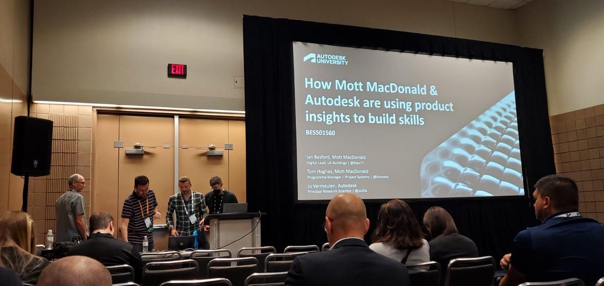 ADSKResearch's tweet image. @jozilla demoed a new visualization prototype that gives AutoCAD users an overview of their most used skills, showing what they use most and what to learn next–a collaboration between the HCI&amp;amp;Vis #AutodeskResearch team and the My Insights team.