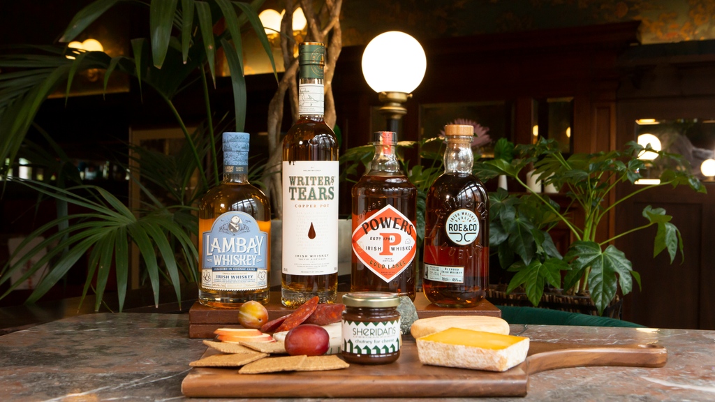 Thetaste_ie's tweet photo. @IrishBeverages is very proud to share details of their first Irish Food &amp; Drink Month festival – a nationwide celebration of pairing Irish foods with Irish drinks running in October. 🍽️🍷

More: https://t.co/1LNAC3o2xD

#EatIrish #DrinkIrish #IrishFood #GreatIrishBeverages https://t.co/z41zX37p1n