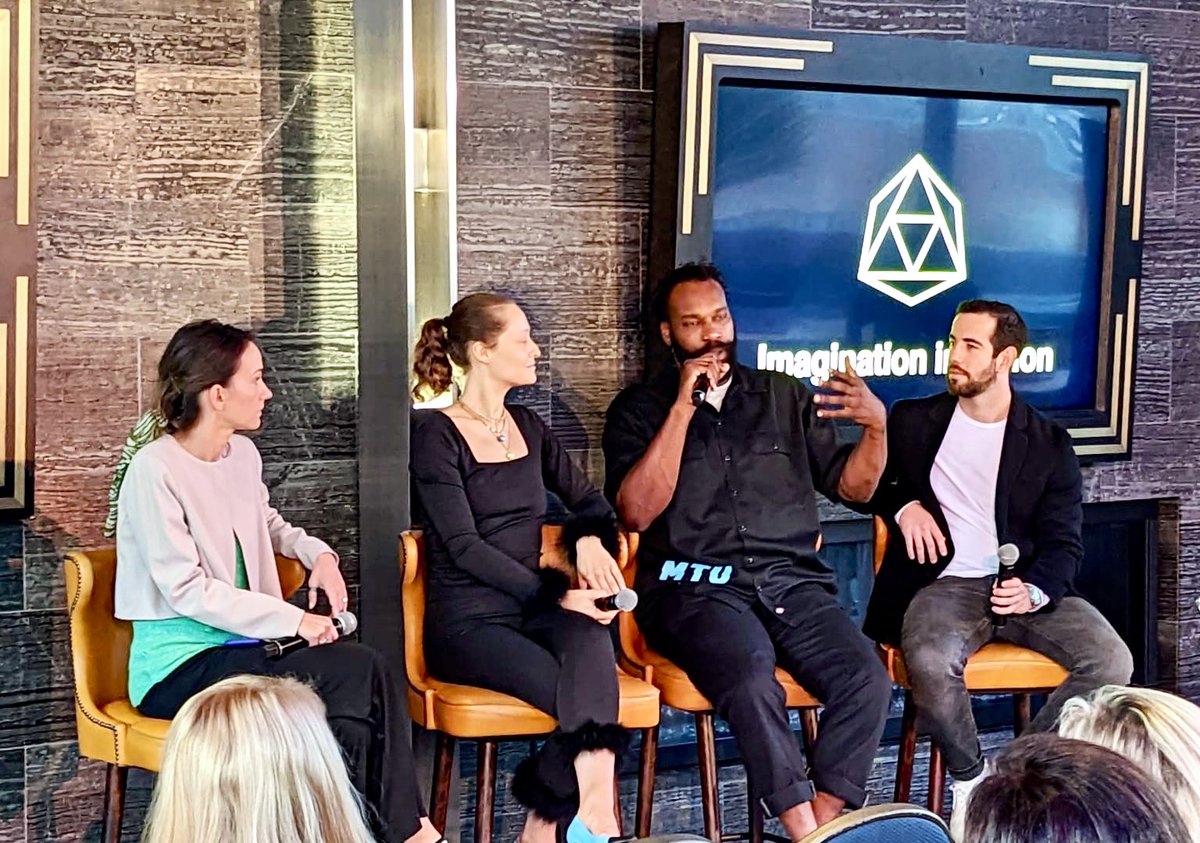 SanjaKon's tweet photo. I had a blast moderating the tokenisation panel yesterday at @imaginationxyz with @BaronDavis @ben_rounds and Daria Shapovalova🔥 

We talked about using #NFTs for good, disintermediation of traditional middleman, digital fashion … and so much more 😀 https://t.co/pjo7wzSRc2