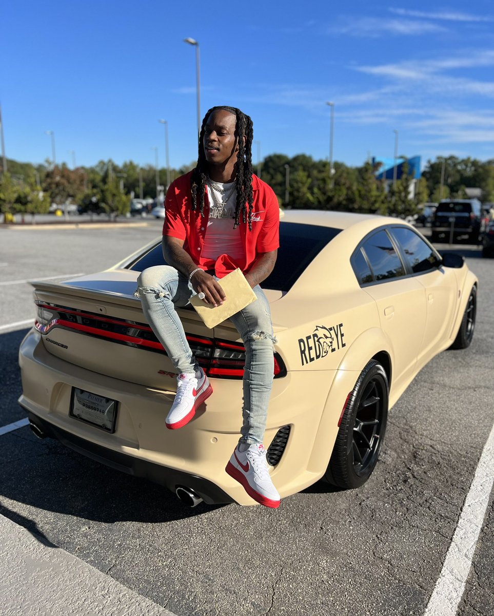 srt_hall's tweet image. P💥ppin My Sh*t With A Capital &quot;P&quot; SRT Redeye Red Key 👹‼️🔥

2022 SRT Widebody Hellcat Redeye 🔥
#newestaddition #widebody #hellcatredeye