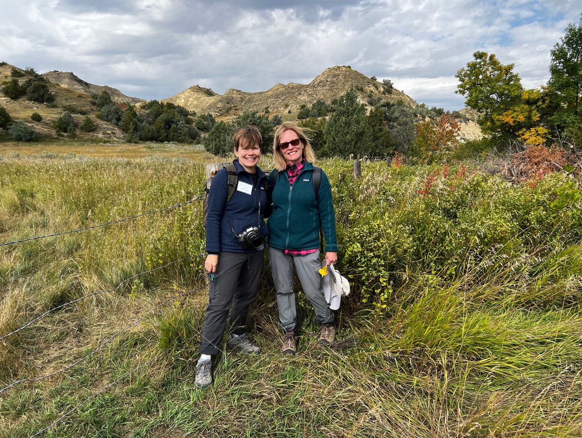 Happy Autumn! 🍁 Recently led my 3rd trip to Theodore Roosevelt National Park in the Dakota Badlands for Smithsonian Associates. My friend Linda Rubenstein and I are enjoying an early taste of fall at TR’s Elkhorn Ranch site within the park. One of America’s best-kept secrets!