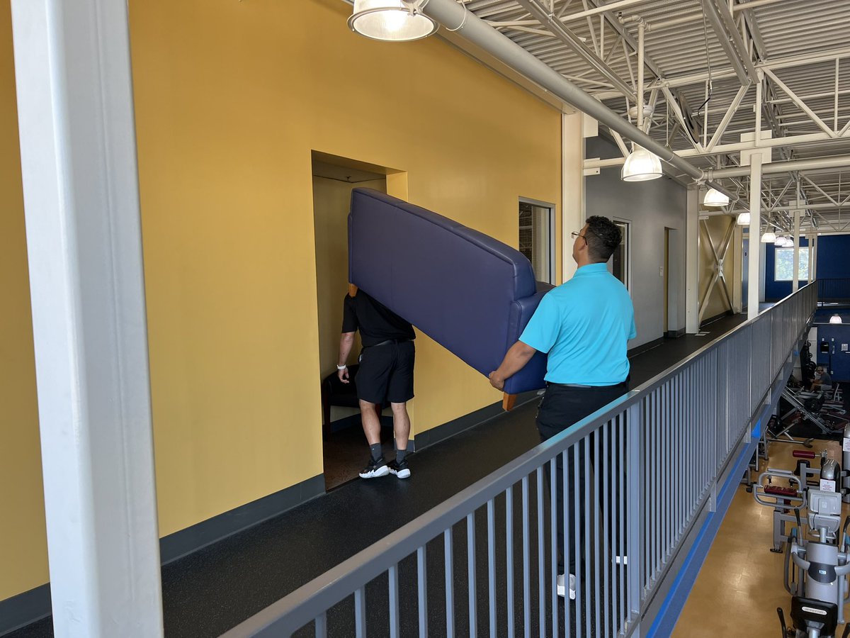 msgcymca's tweet photo. Our Y has a big shout out today to Ingalls Shipbuilding. The company has donated several thousand dollars worth of office and lobby equipment to the Y. Take a look at how our Tradition campus lobby looks now, thanks to Ingalls.#ystories #ymcastories https://t.co/dqXFMWXD0G