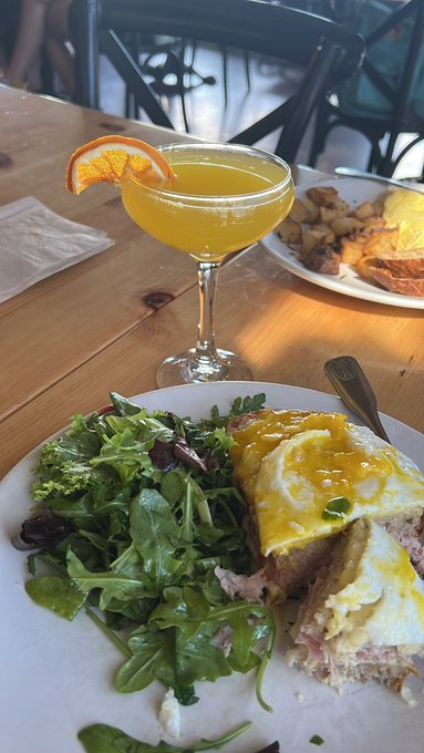 Heaven https://t.co/fMVnDo7IhD<a href="/tag/mvsales"class="tags"><span>#mvsales</span></a><a href="/tag/mvboys"class="tags"><span>#mvboys</span></a>