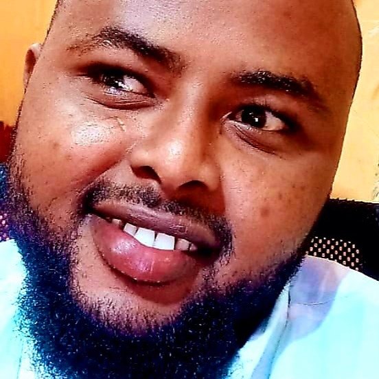 IssackAbdirahm1's tweet photo. #NewProfilePic https://t.co/bg6tohrI8o