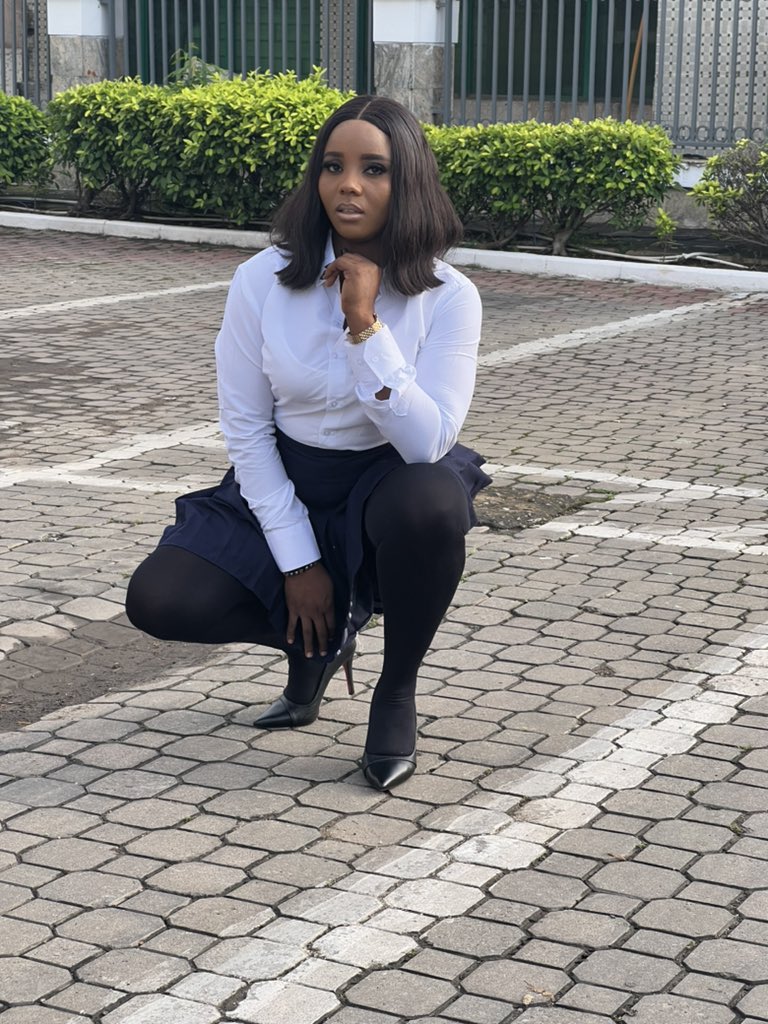 RealAnita22's tweet photo. Today last day of customer service week 
 We did old skool 
Dress like a student 
Beauty with brains
Choose a slide
#LOVE_YOURSELF 
#CustomerServiceWeek 
#CustomerServiceWeek2022 
#LoveStay https://t.co/wiLYEENutK