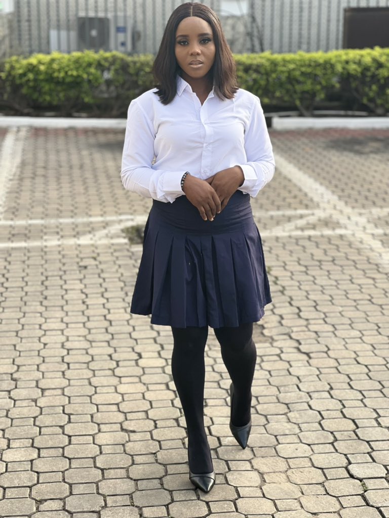 RealAnita22's tweet photo. Today last day of customer service week 
 We did old skool 
Dress like a student 
Beauty with brains
Choose a slide
#LOVE_YOURSELF 
#CustomerServiceWeek 
#CustomerServiceWeek2022 
#LoveStay https://t.co/wiLYEENutK