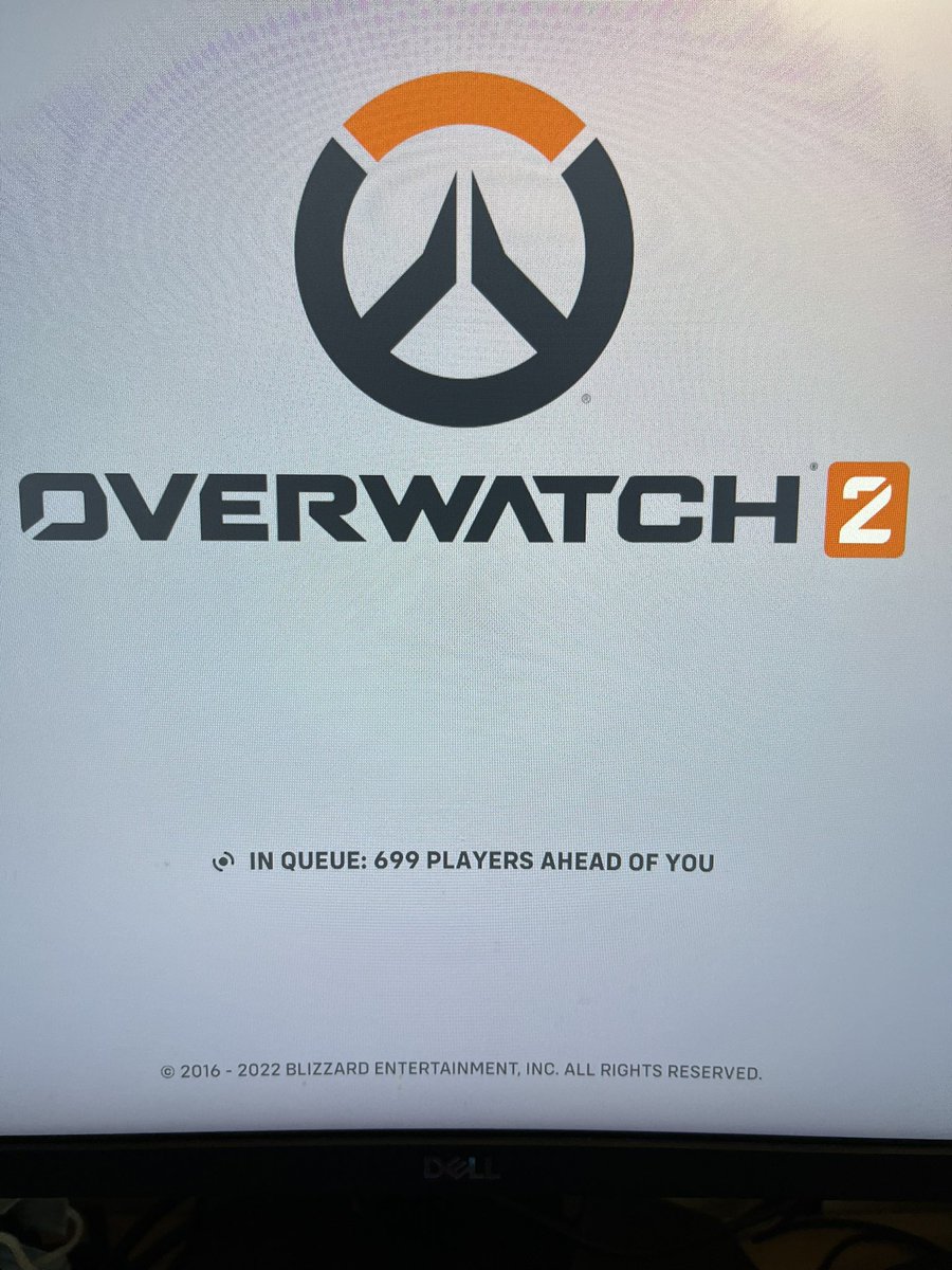 brianfrost's tweet photo. Wow #Overwatch2 I can’t even get to the menu to tell me I can’t get into a game https://t.co/NN2eKGPB2n