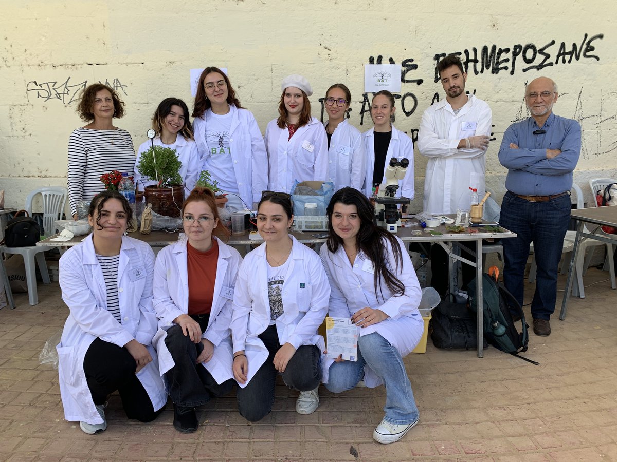 Biology AuTh tweet media