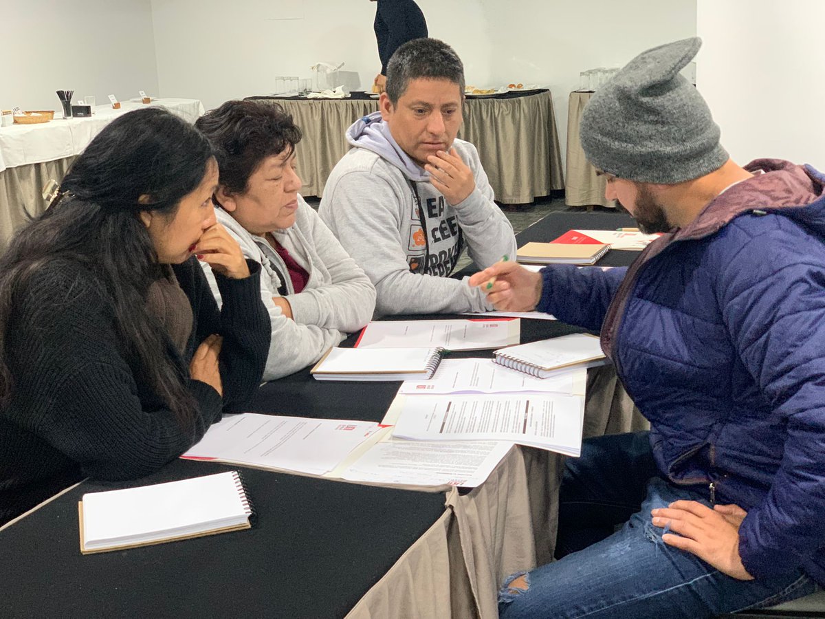 uniamericas's tweet photo. 🇵🇪Junto a nuestrxs compañerxs de @sutecaperu estamos realizando un taller de organización y fortalecimiento sindical en Lima 💪🏽 https://t.co/EcpvaZ3Tup