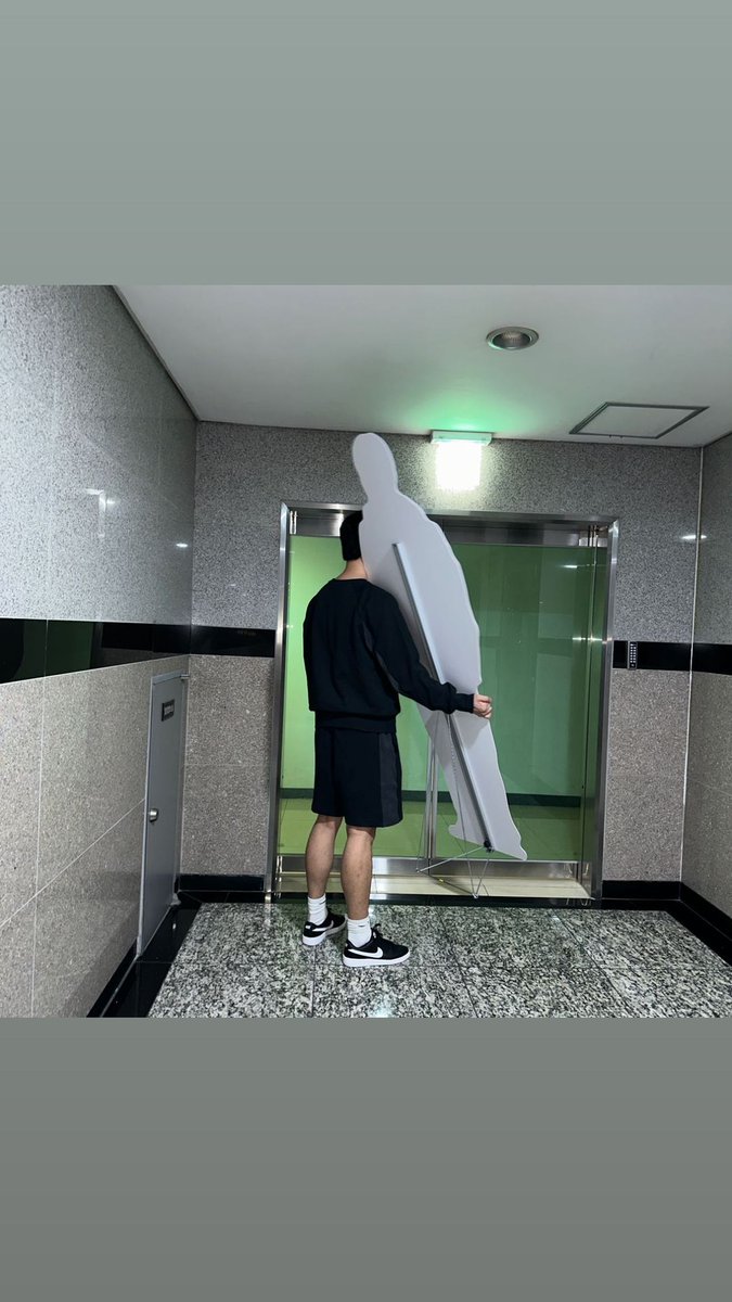 supia1028's tweet photo. 20221007 서함 인스스 https://t.co/zzoR8GsZeZ