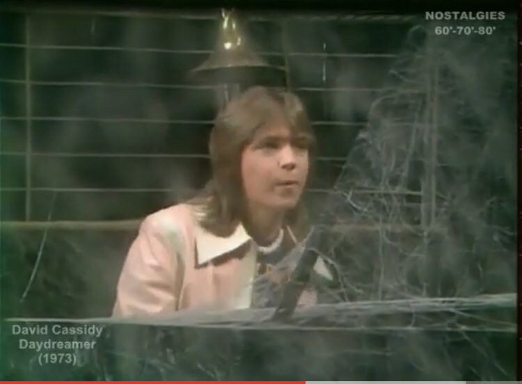 CassidyUnited's tweet photo. #DavidCassidy's Daydreamer , his second UK #1; written by #TerryDempsey, who wrote several international hits including "Love Is A Beautiful Song" by Dave Mills and "Le Mal Aimé" by Claude François. Dempsey later worked as a producer for film and TV https://t.co/Sns7gPybuY https://t.co/2Y5738Ayto