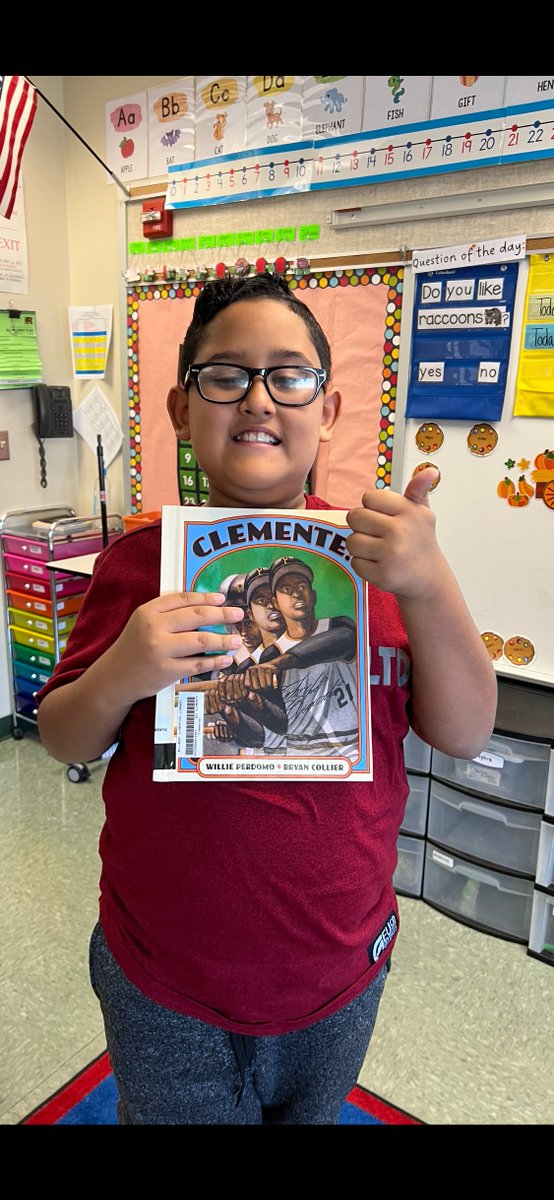 MillmontSchool's tweet photo. Millmont Elementary celebrating Hispanic Heritage Month! https://t.co/gTR5TlGpJn