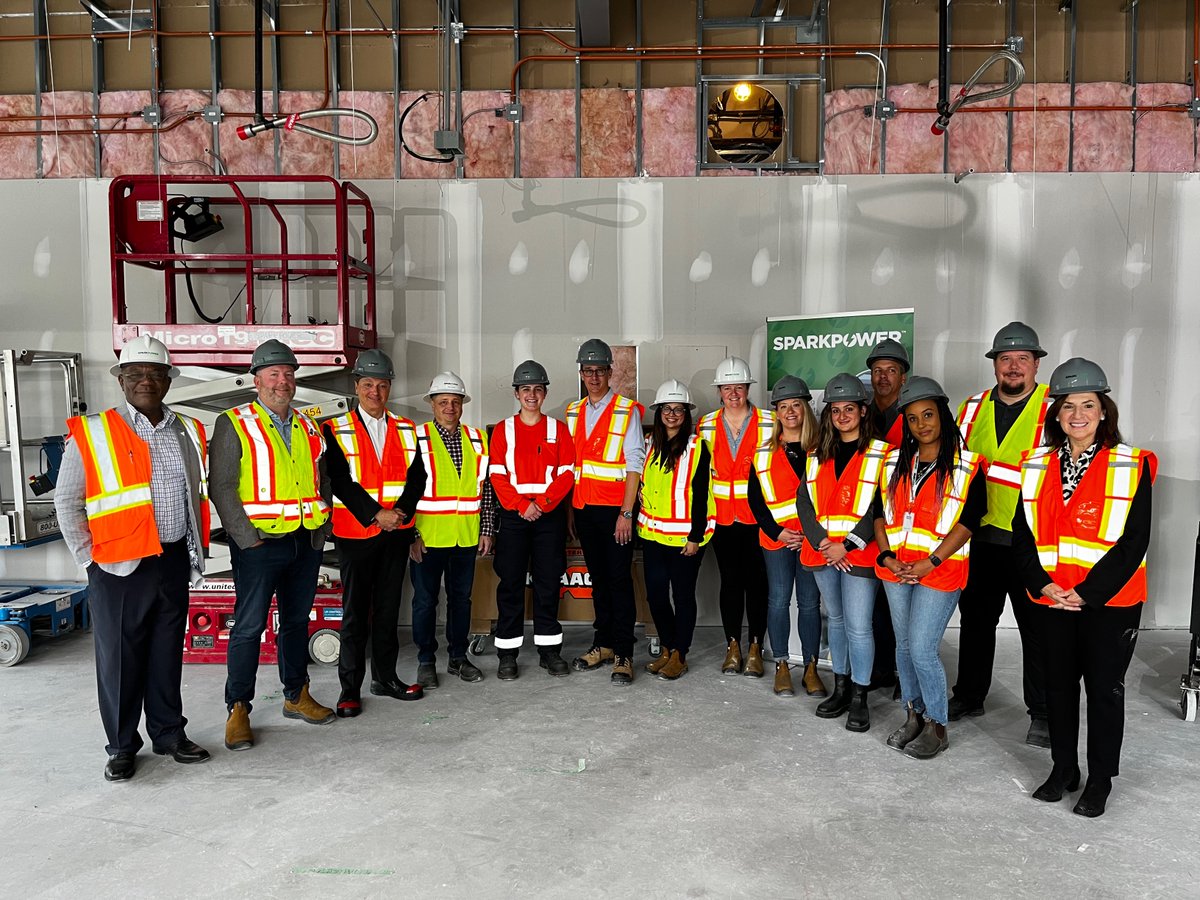 SparkPowerCorp's tweet photo. As a member of @MeritOntario, #SparkPower is grateful for the opportunity to host The Honourable @MonteMcNaughton, Minister of @ONTatwork, as he announced $3.7 million for Merit Ontario. This funding supports trades workers in #Ontario through training & resources. #construction https://t.co/KUaRY8ySEx