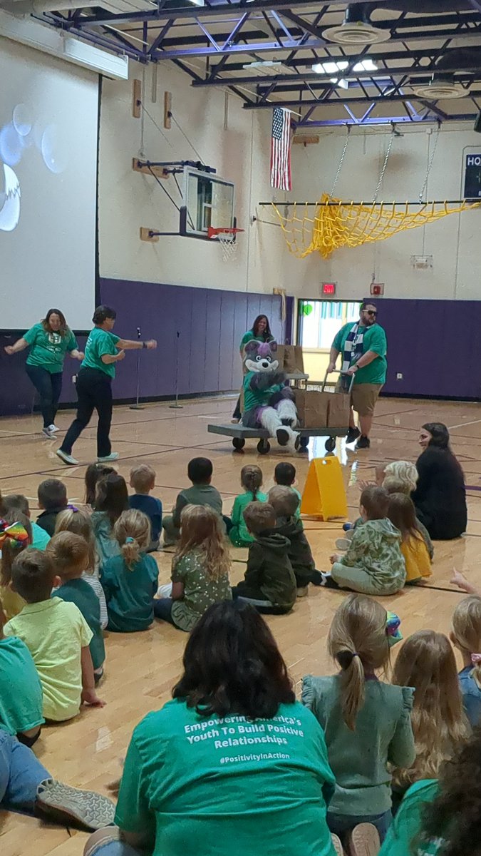 AAllenbrandt's tweet photo. "Wolfie! Wolfie!" AJ Smith Elementary kicked off their P2 Celebration in style this morning. They are ready to learn about the 24 character strengths and spread the message of #otherpeoplemindset! 

@UnionSpringsCSD @cayboces @PosProject #joyfulinourwork https://t.co/zlhK2hqE8B