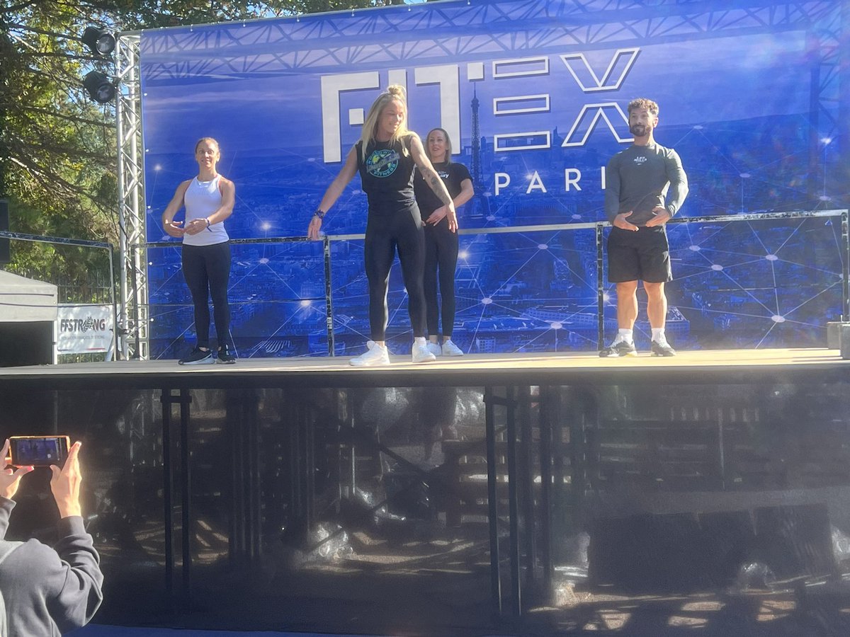 PatrickVignal's tweet photo. Le #fitex , ce sont aussi des démonstrations ! @CAndanson @Sports_gouv https://t.co/01acR4HwY4