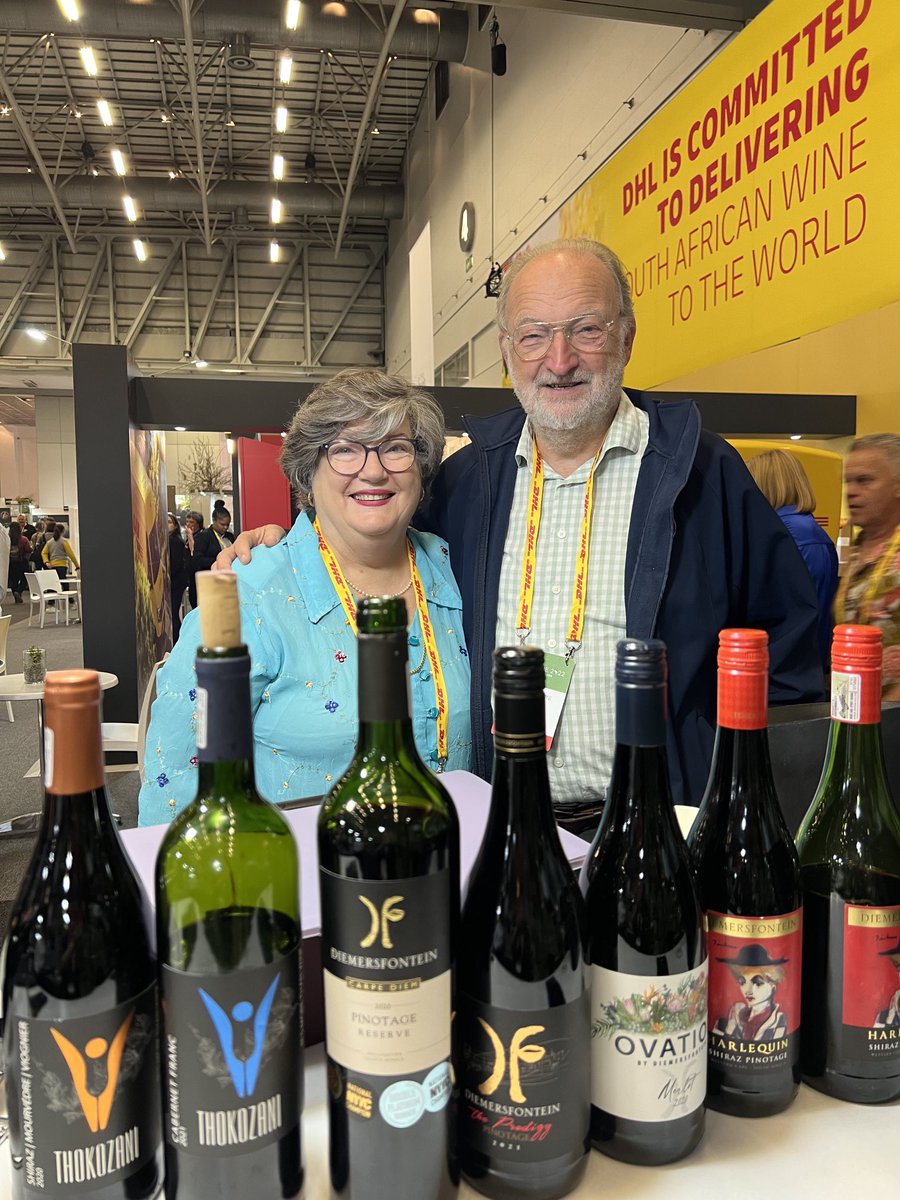Winnie Bowman, CWM (@winbeebee) on Twitter photo Tasting with one of the kindest, most generous men in our wine industry @CapeWine2022 <a href="/Diemersfontein/">Diemersfontein</a> Tasting with one of the kindest, most generous men in our wine industry @CapeWine2022 <a href="/Diemersfontein/">Diemersfontein</a>