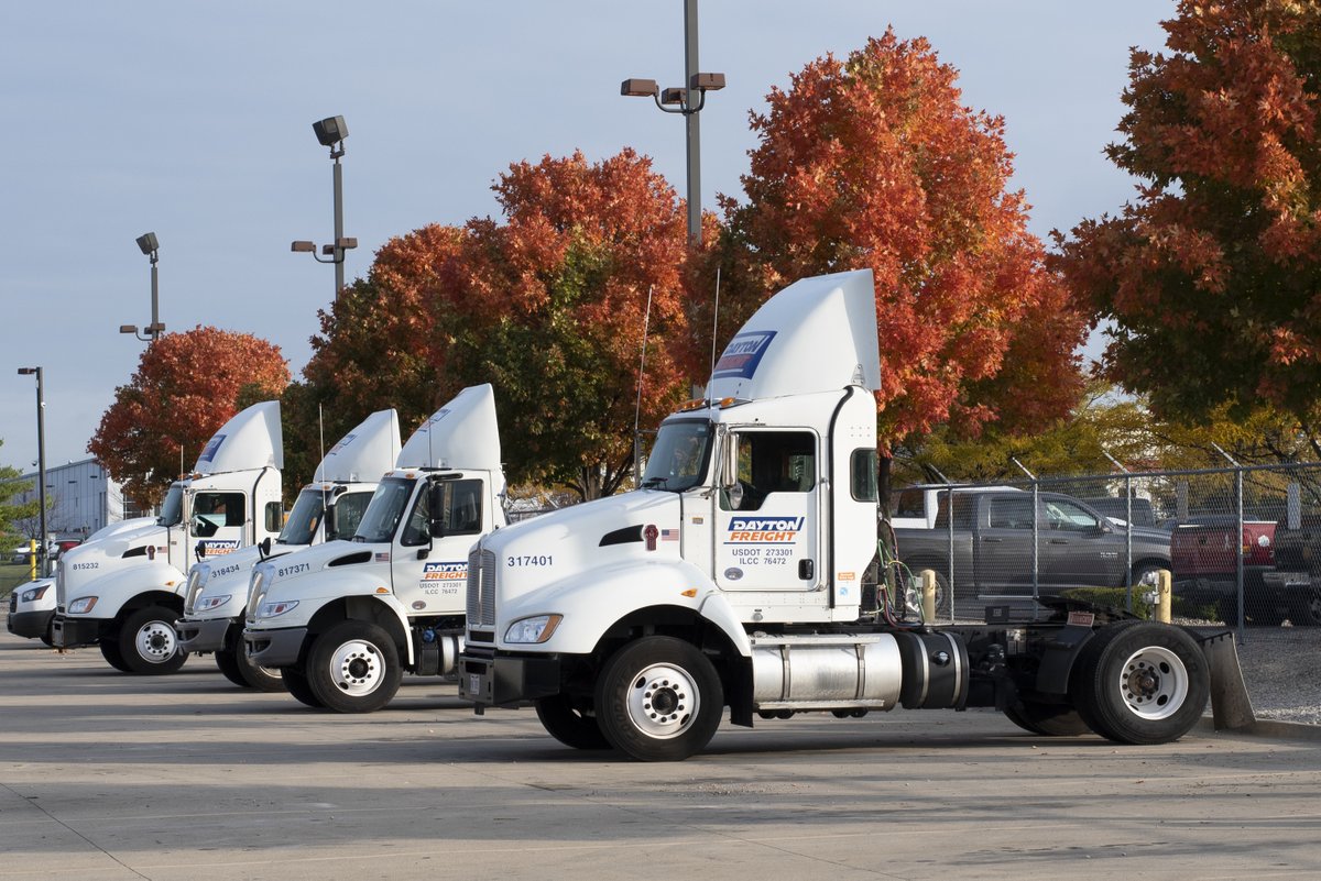 DaytonFreight's tweet photo. New season, new job opportunities! Dayton Freight is hiring for positions across the Midwest. Ready to make that jump into a new endeavor? Check out all our job openings on our career page ➡️ https://t.co/63zzez03Mf

#DaytonFreight | #FallHiring | #NewCareer https://t.co/pC9ZhOgh6q