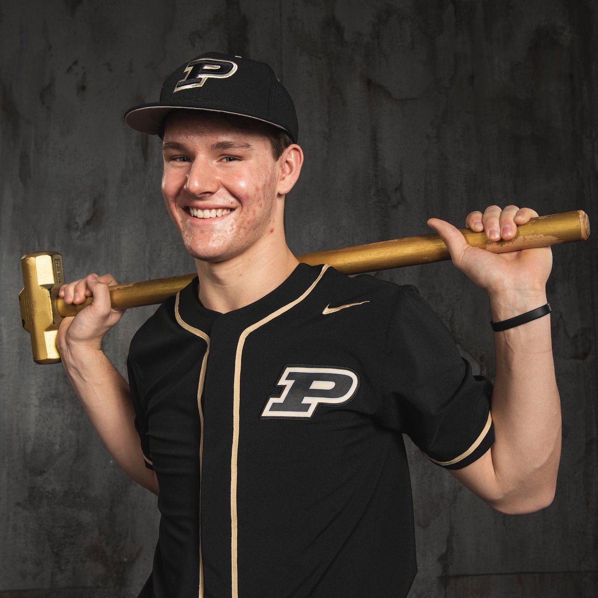 🎂🎂 Freshman Battery #DoubleBirthday 🎁🎁

Happy Birthday wishes go out to Parker Dean &amp; Luke Gaffney. Proud to call them #Boilermakers. Enjoy your big day, <a href="/ParkerD03/">Parker Dean</a> &amp; <a href="/TheLukeGaffney/">Luke Gaffney</a>. #BoilerUp  🎉🎈