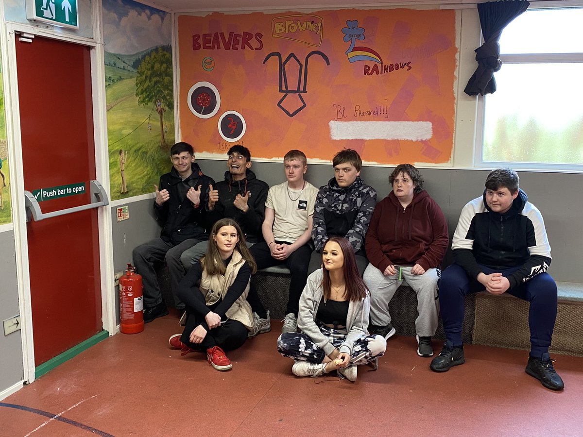 MShacks's tweet photo. The Princes Trust selected my scout group as their work project. They’ve completely redecorated the main hall to make it a cleaner, brighter &amp; nicer environment for our members to enjoy. You could see the pride in some of these young adults on the completion of the project.👏👍✊🏼 https://t.co/4QRU1DTzER