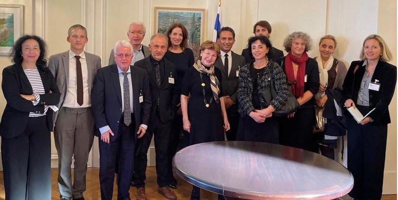 Rencontre passionnante avec <a href="/eaccparis/">EACC</a>, suivi d’un briefing de S.E. l’Ambassadrice d’Israël en France, Madame <a href="/GermanYael1/">יעל גרמן Yael German</a>, à propos des grands développements en cours au Moyen-Orient.