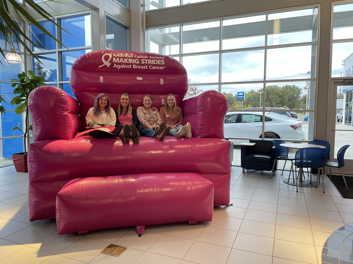 lilkt13's tweet photo. Starting the day with Shaheen Chevrolet! #idrivefor Every retweet is a donation to @AmericanCancer! https://t.co/TNyNkuIAdF