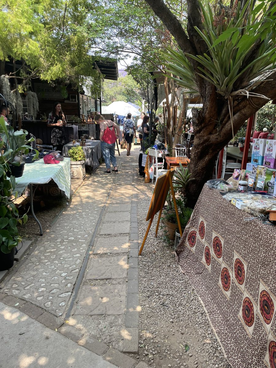 tabithahoy's tweet photo. Day 1 of 3 #TheLocalMarket #aardklop2022 Pop in for a wonderful shopping experience at Garden on 4th and have lunch under the trees 🌳🌲 We are here until 8pm this evening! 🛍🍕 #SupportLocal https://t.co/HdVATKkiLc