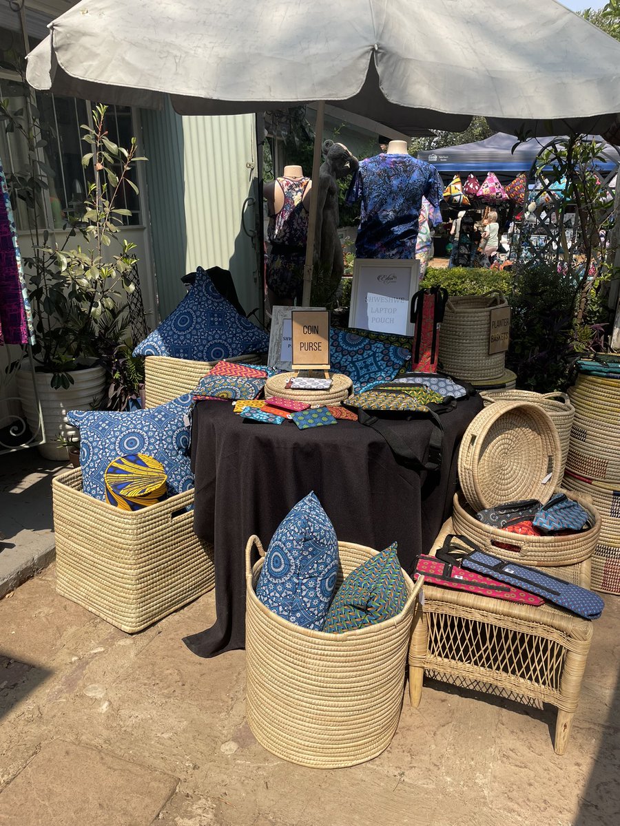 tabithahoy's tweet photo. Day 1 of 3 #TheLocalMarket #aardklop2022 Pop in for a wonderful shopping experience at Garden on 4th and have lunch under the trees 🌳🌲 We are here until 8pm this evening! 🛍🍕 #SupportLocal https://t.co/HdVATKkiLc