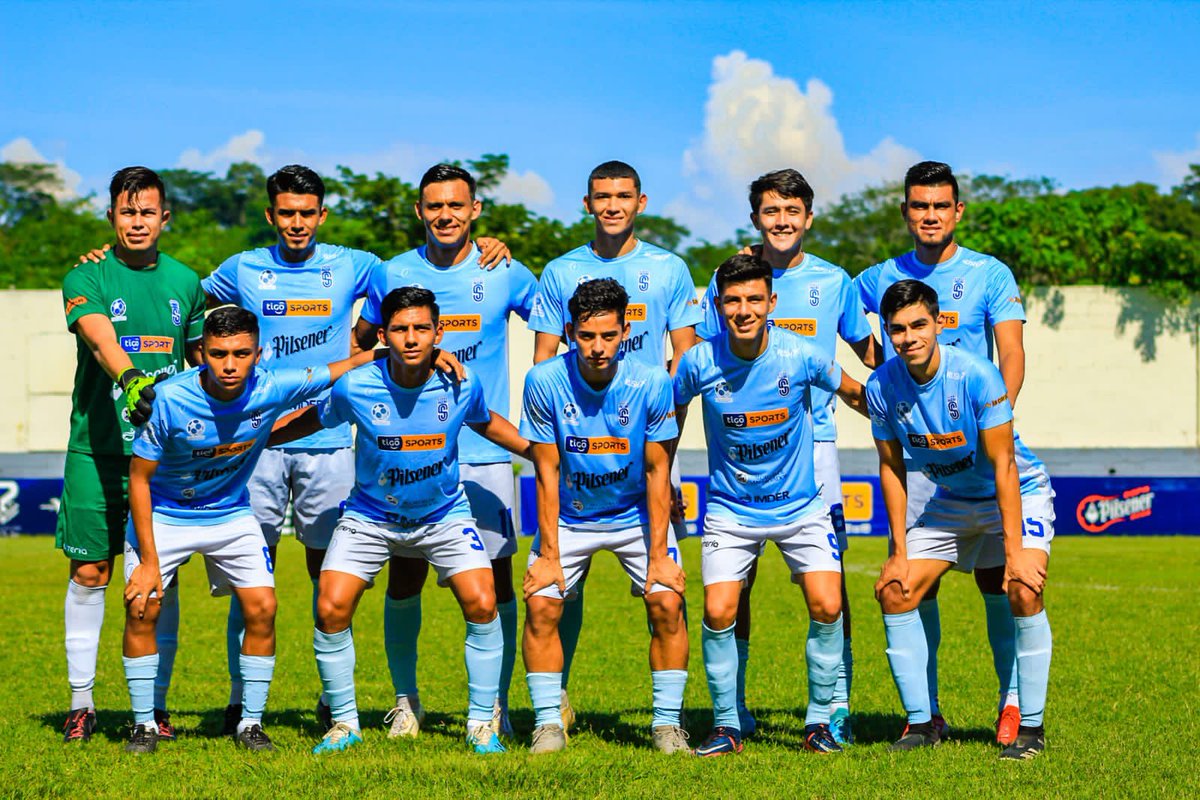 SanSalvador_FC's tweet photo. 𝐒𝐚𝐧 𝐒𝐚𝐥𝐯𝐚𝐝𝐨𝐫 𝐅.𝐂. = 𝐅 𝐀 𝐌 𝐈 𝐋 𝐈 𝐀.💙

#𝐄𝐬𝐭𝐚𝐦𝐨𝐬𝐄𝐧𝐂𝐮𝐚𝐫𝐭𝐨𝐬🤩 https://t.co/OuSBDjw06f