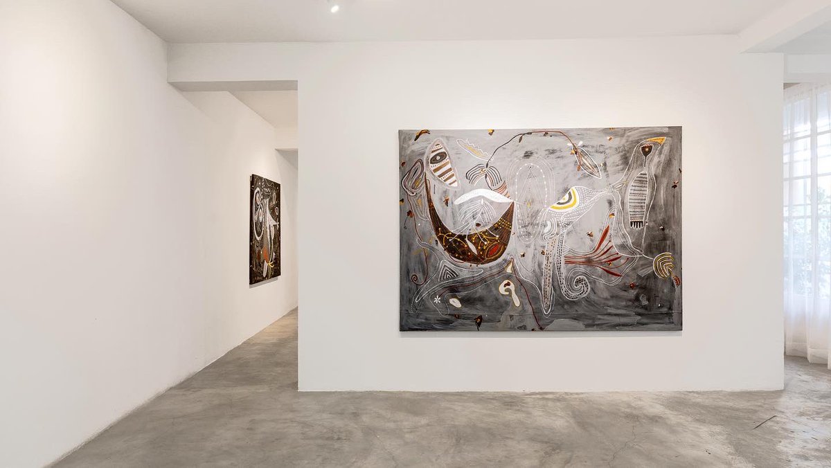OHGALLERYSN's tweet photo. Vues de l’exposition « Sankofa, retour aux sources » consacrée à l’artiste #Méné.

Exposition jusqu’au 12 novembre prochain.

Plus d’infos : https://t.co/TDMPsJDmVA

#OHGALLERYSN #ArtContemporain #ContemporaryArt #Dakar #Senegal https://t.co/Puh6Pbqvjh