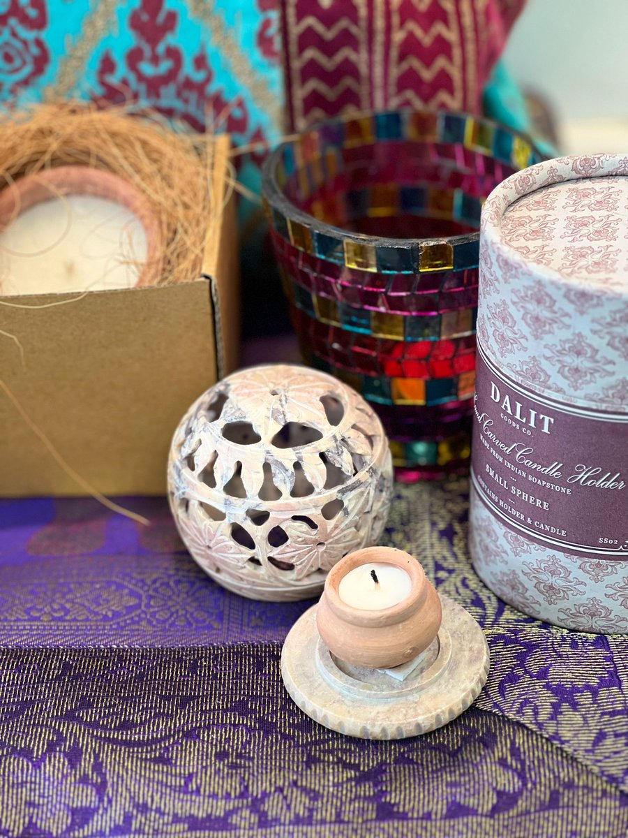 FTSIpswich's tweet photo. Diwali, the Festival of Lights, is coming soon!  

Get ready with beautiful candles &amp; holders from Dalit Goods who give fairly paid work in safe conditions to the Dalit people, the poorest &amp; most disadvantaged in Indian society

#diwali #choosefairtrade https://t.co/Whyo4Y3nDI